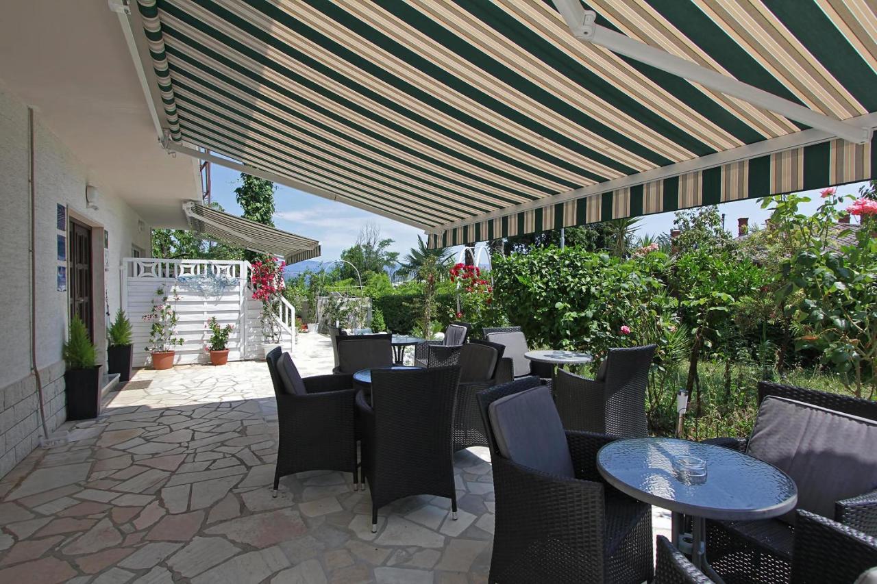 Guesthouse Villa Stanger 2 لوفغان المظهر الخارجي الصورة