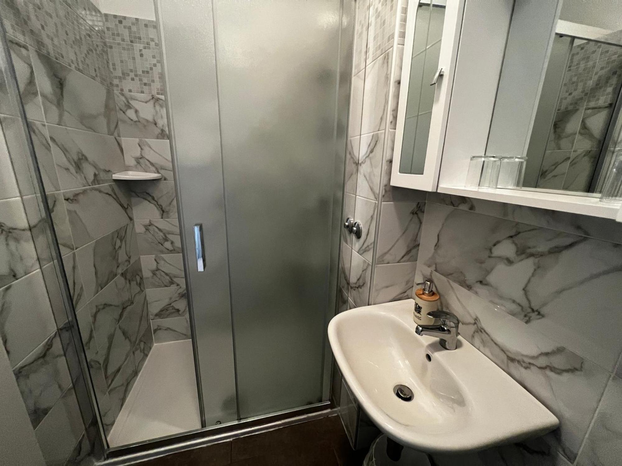 Guesthouse Villa Stanger 2 لوفغان الغرفة الصورة