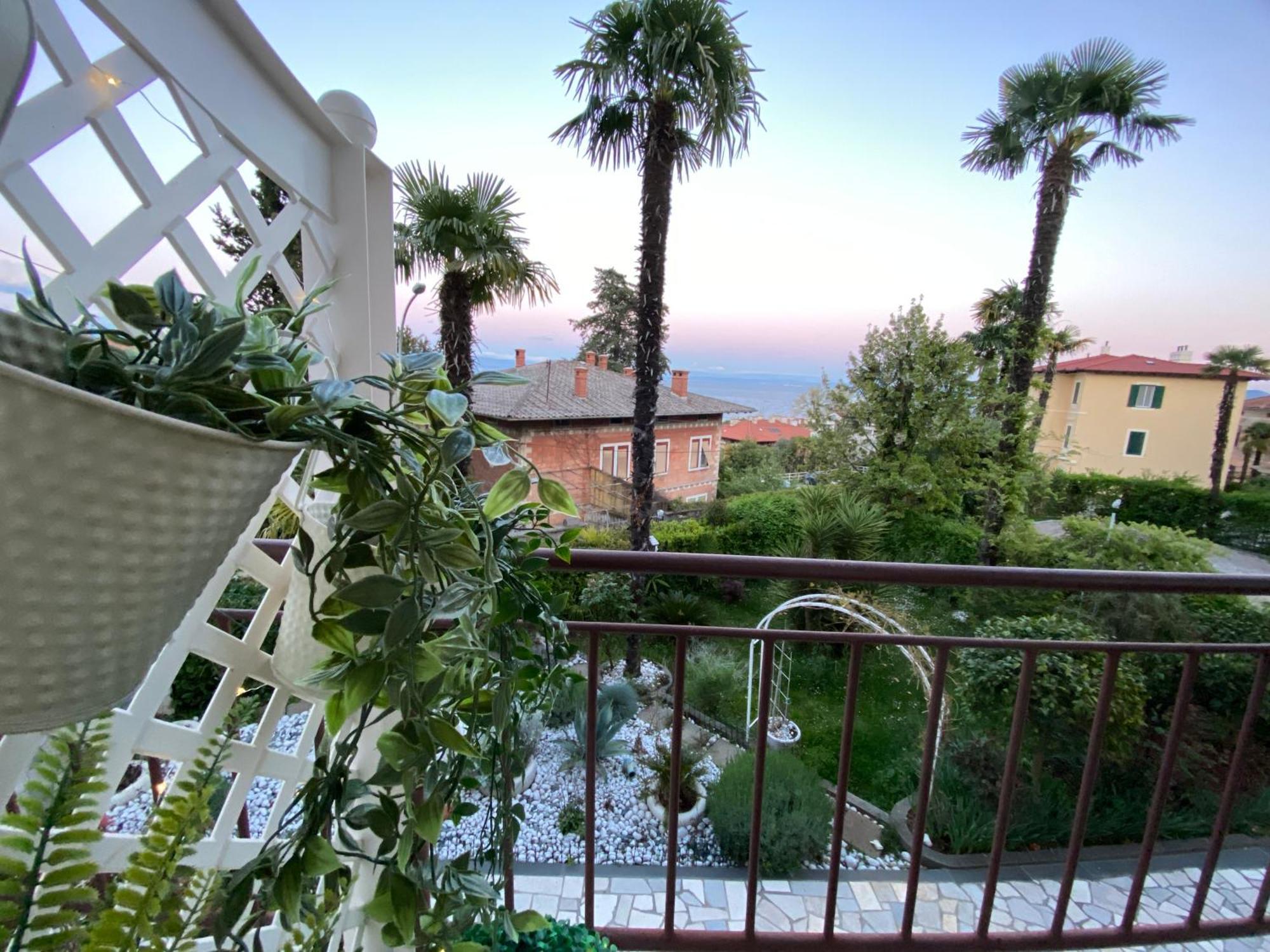 Guesthouse Villa Stanger 2 لوفغان الغرفة الصورة